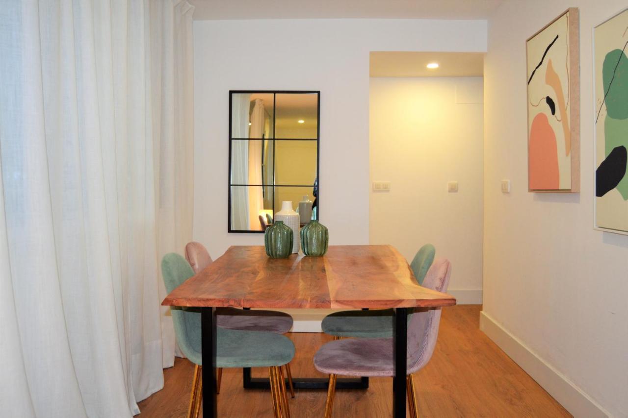 Appartement Acogedor Apartamento Junto Al Museo Picasso à Málaga Extérieur photo