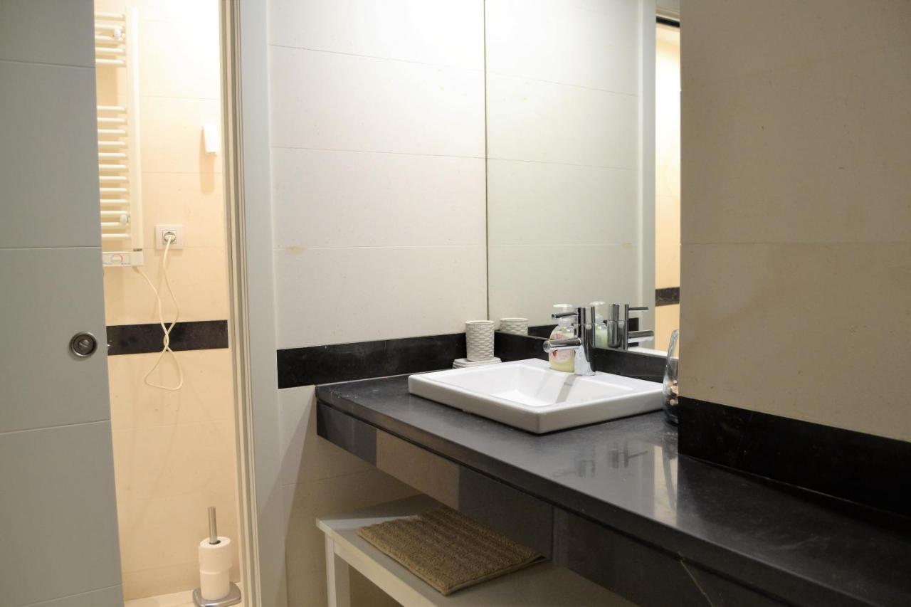 Appartement Acogedor Apartamento Junto Al Museo Picasso à Málaga Extérieur photo